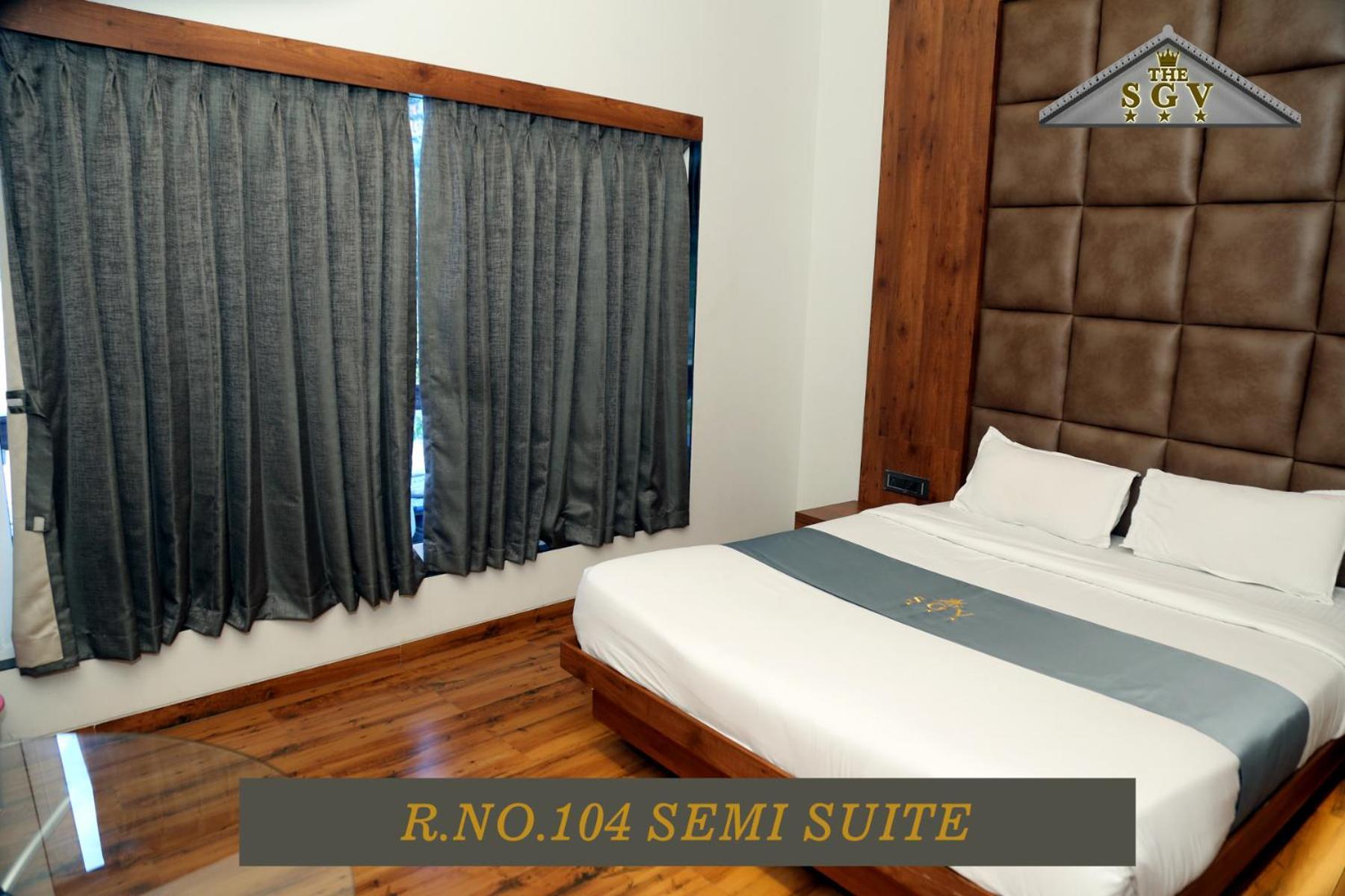 The Saroja Grand Villa Resort Bapane Экстерьер фото